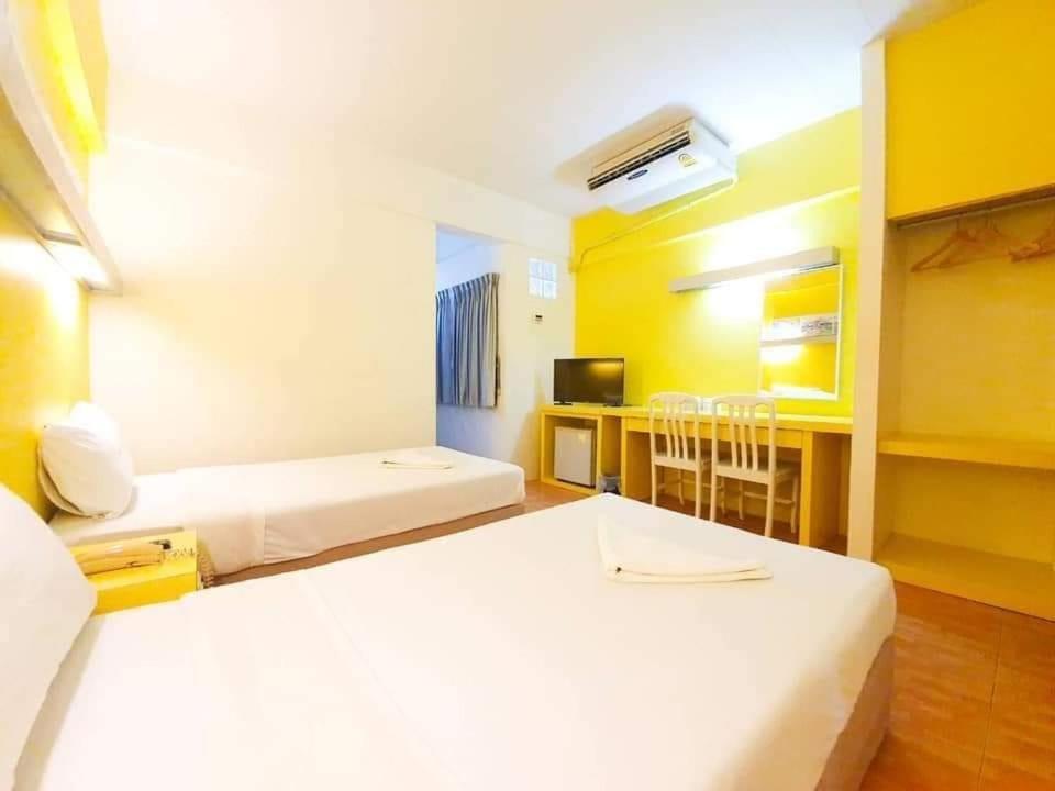 Bj City Hotel Surat Thani Luaran gambar