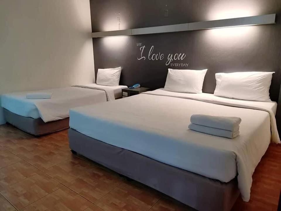 Bj City Hotel Surat Thani Luaran gambar